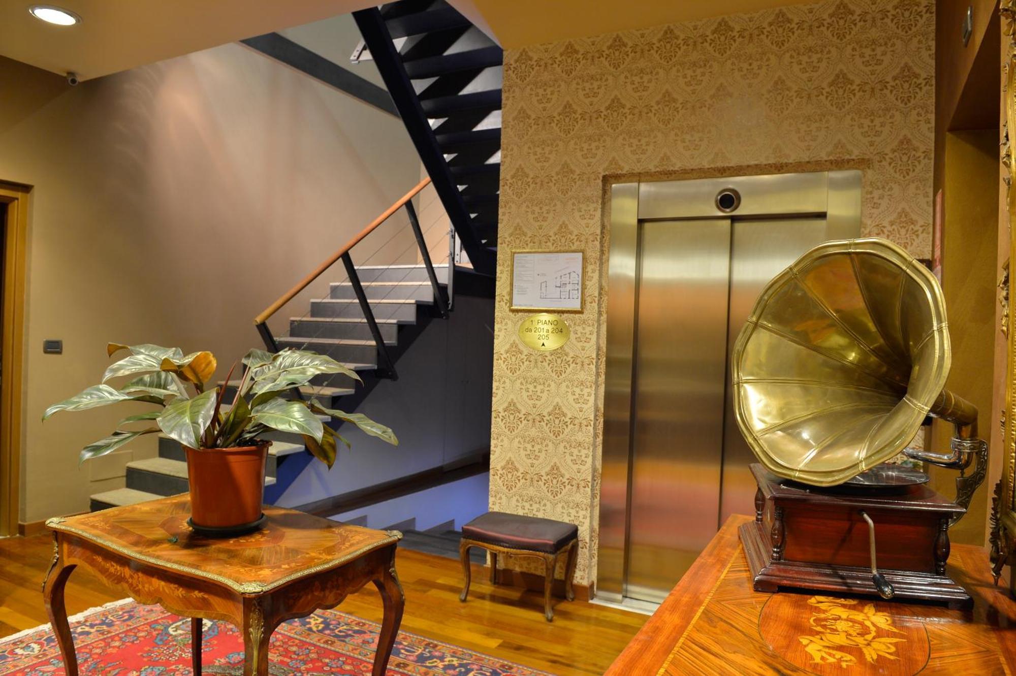 Hotel Dei Pittori Torino Esterno foto